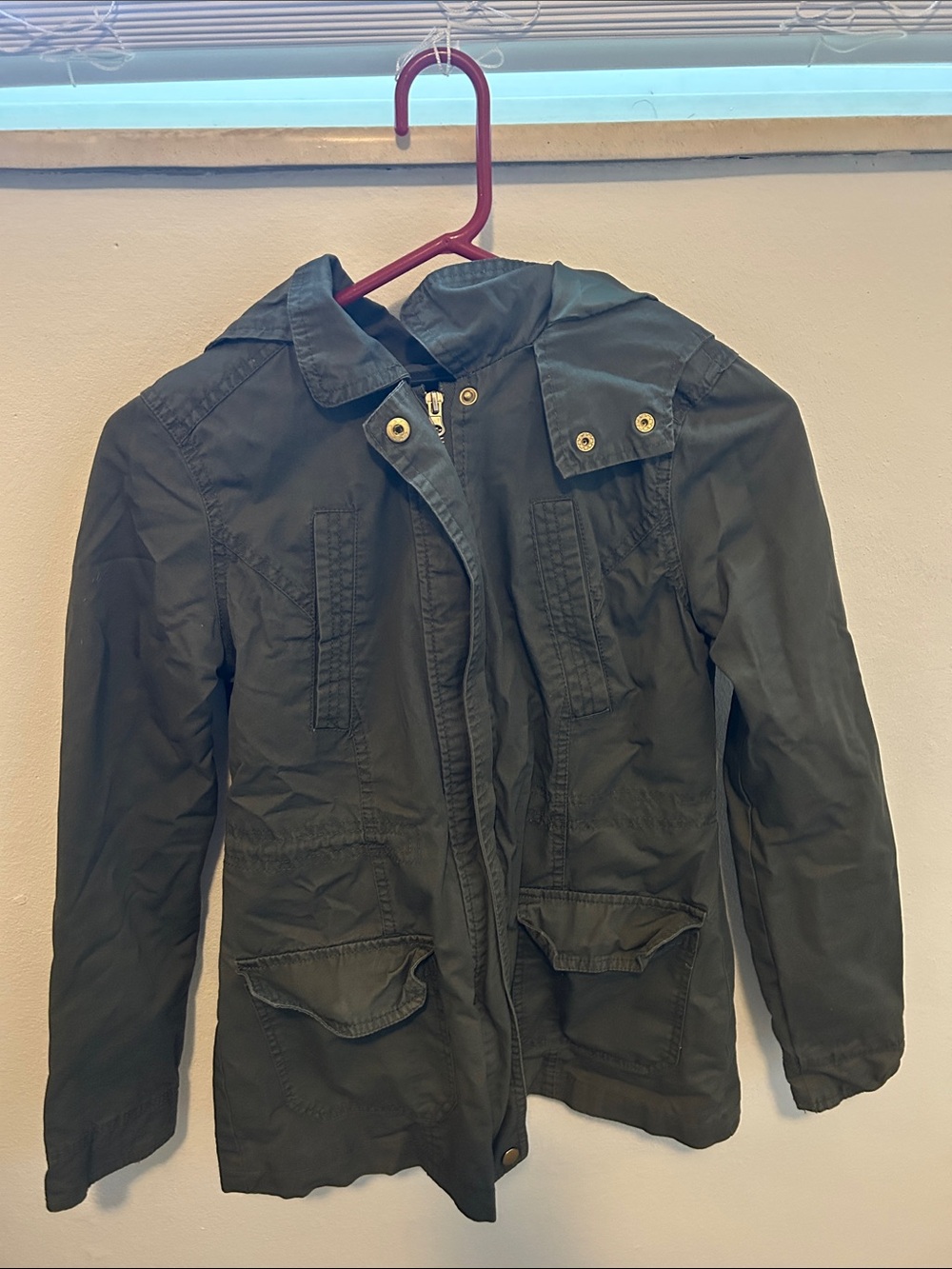 Utility Anorak Jacket in Dark Olive Green